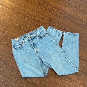 W28 L32 Levi’s 501s